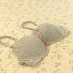 Victoria’s Secret push-up bra